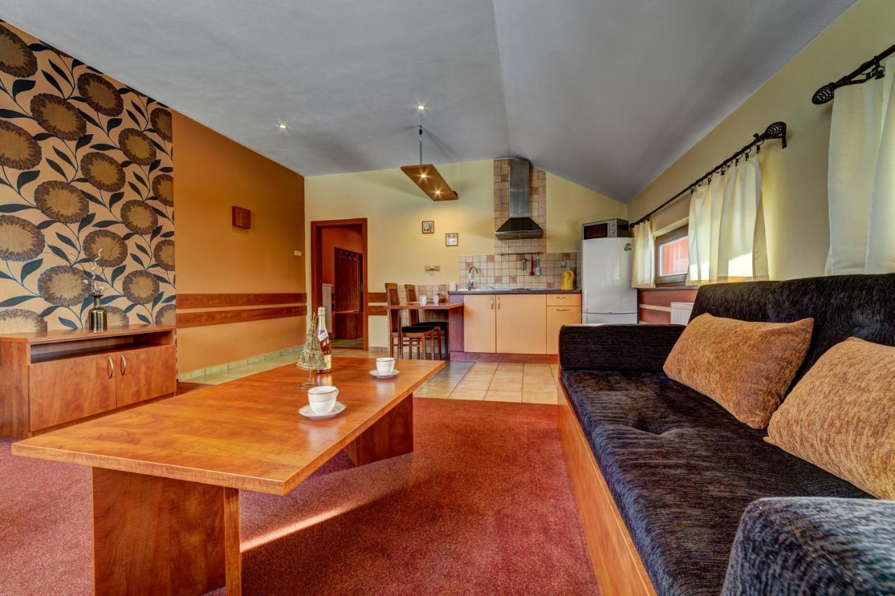 Apartmánový dom Slniečko Žiar Exterior foto